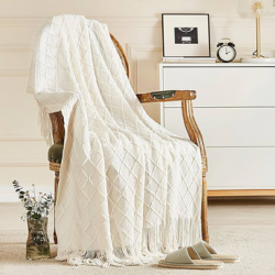 Blacket & Throws